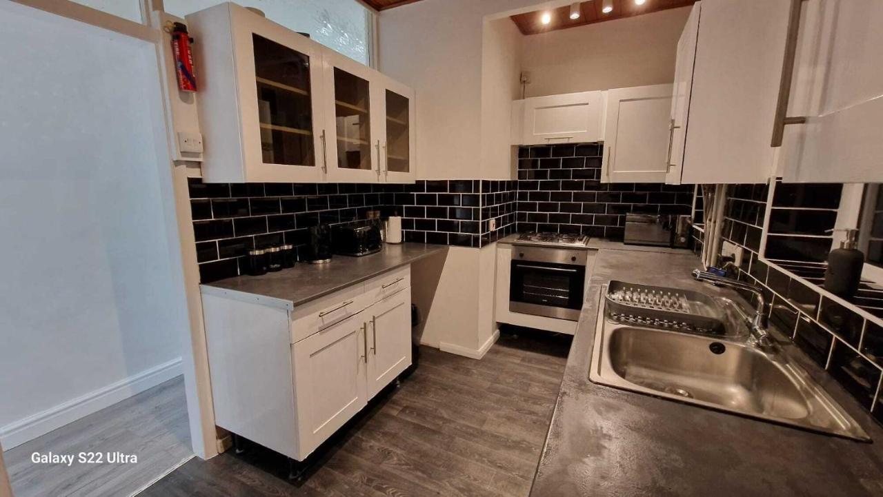 Sapphire Apartments Cardiff Luaran gambar
