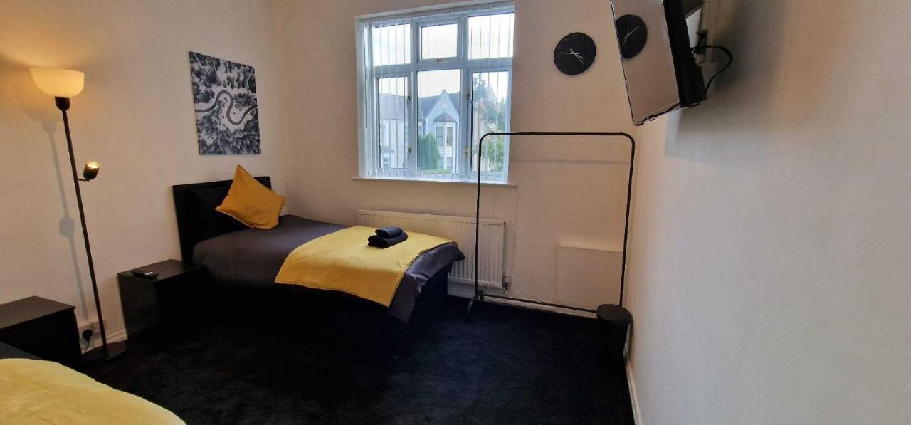 Sapphire Apartments Cardiff Luaran gambar