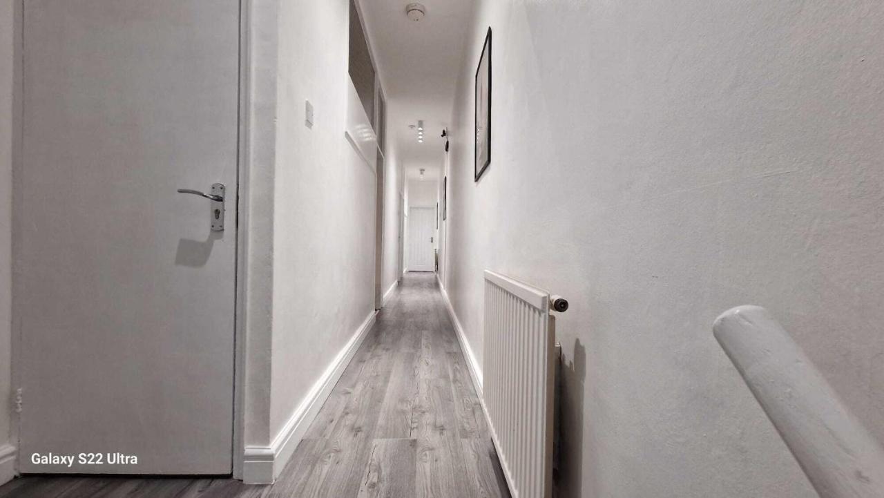 Sapphire Apartments Cardiff Luaran gambar