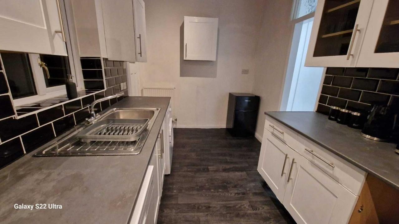 Sapphire Apartments Cardiff Luaran gambar